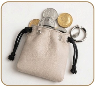Coin Pouch – Compact Leather Coin Pouch for Everyday Essentials